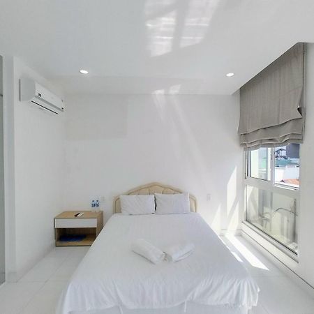 Aloha House Apartment Хошимин Екстериор снимка